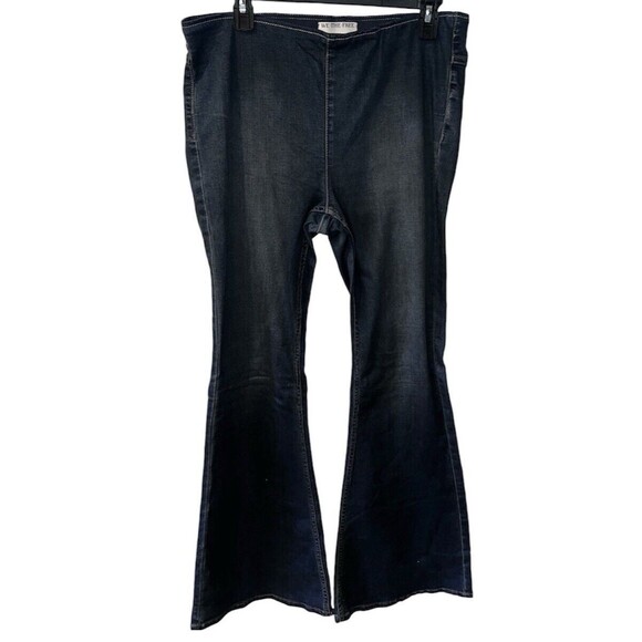 Free People We The Free Jeans Womens Sz 31 Pull On Flare Denim Pants hippy retro - Picture 1 of 8
